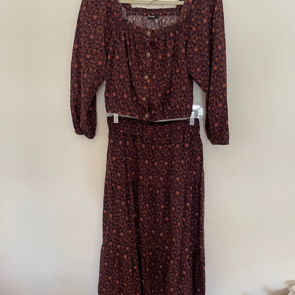 Peasant blouse and skirt set - Picture 1 of 4